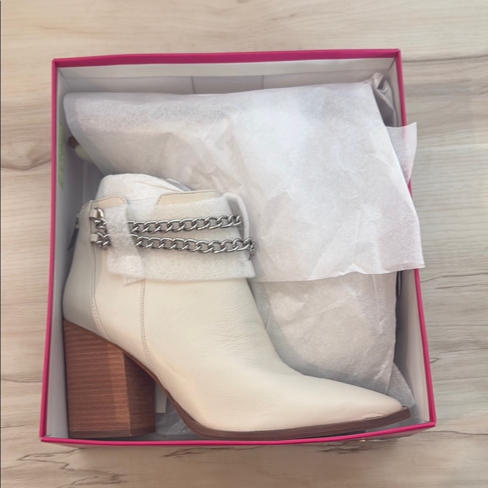 Vince Camuto Gallzy White Ankle Boots with Chain Detail
